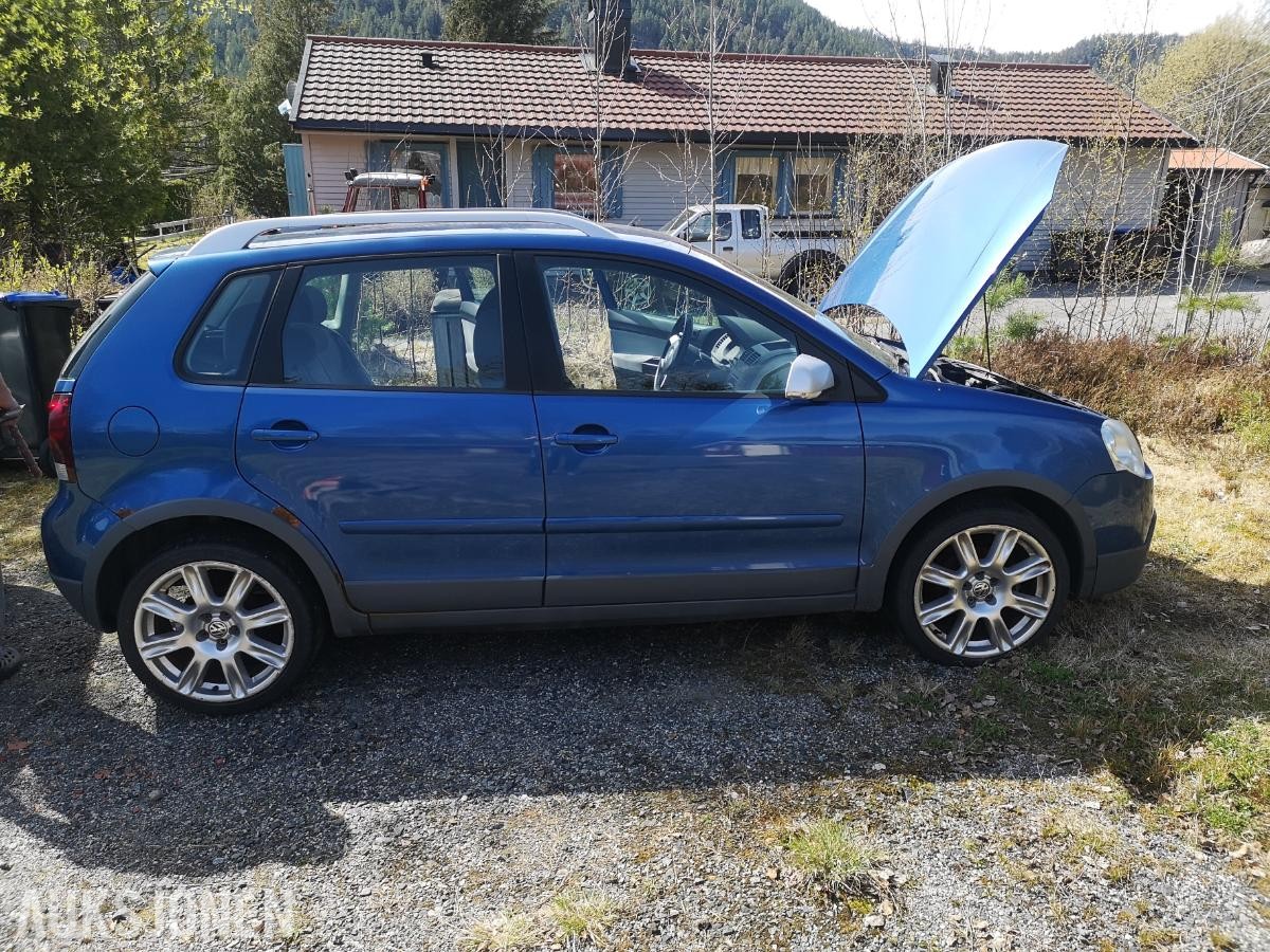 2007 Volkswagen Polo 1.4 Bensin 80hk Reparasjonsobjekt
