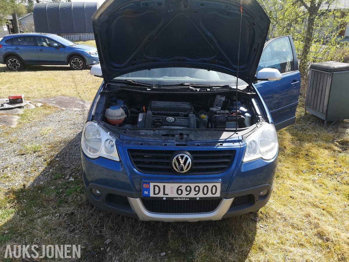 2007 Volkswagen Polo 1.4 Bensin 80hk Reparasjonsobjekt