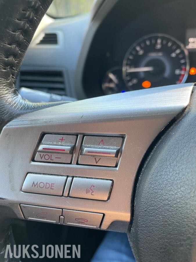 2010 Subaru Outback 2.0d topp utstyr