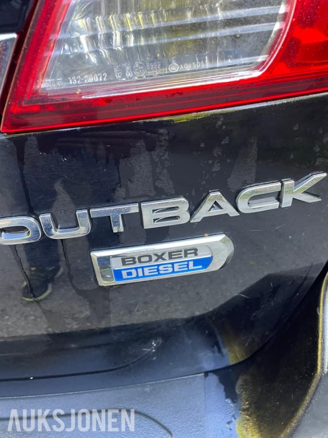 2010 Subaru Outback 2.0d topp utstyr