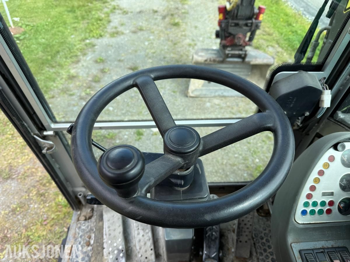 2006 Terex Schaeff Hjulgraver med tiltrotator og skjær