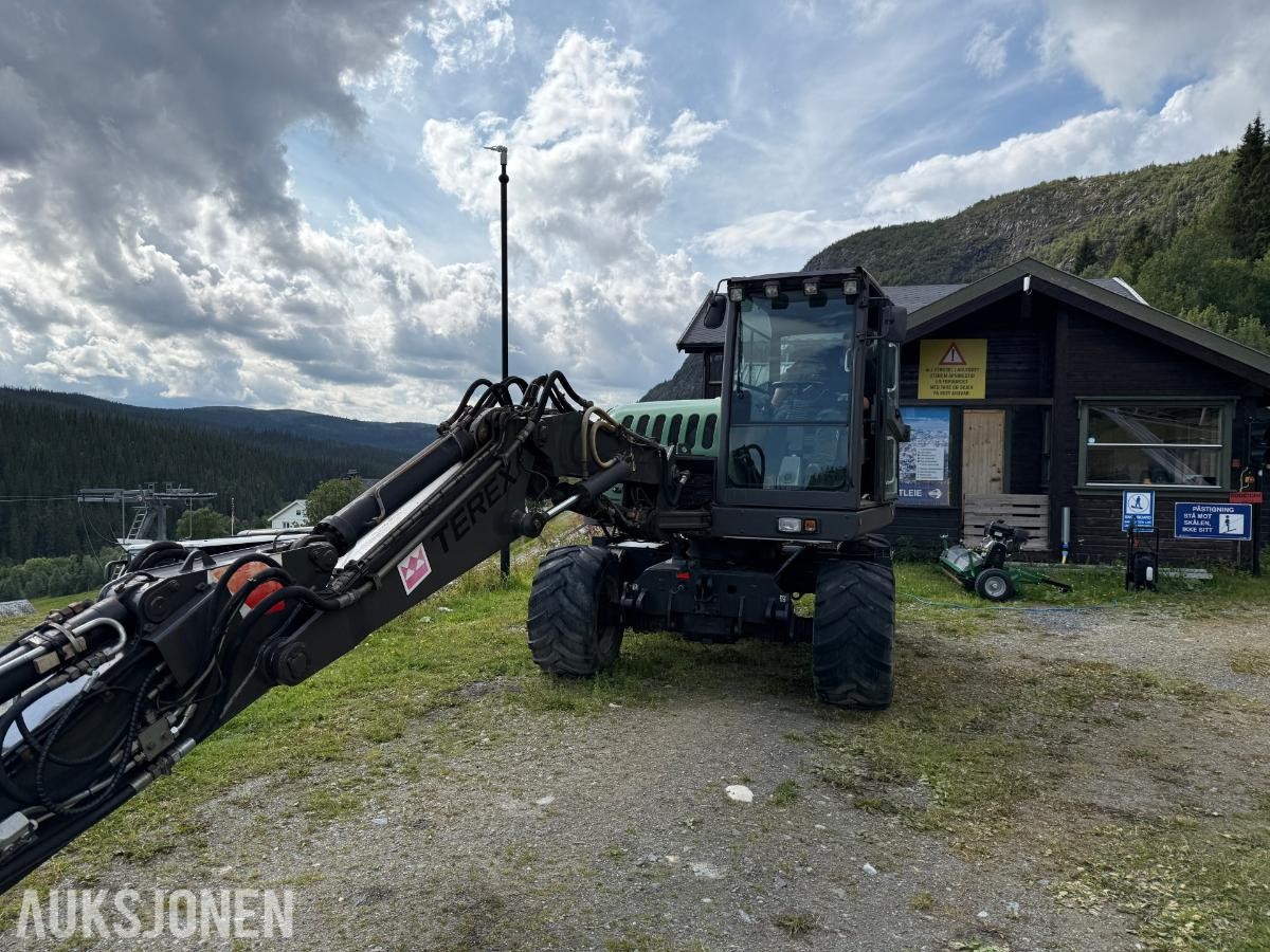 2006 Terex Schaeff Hjulgraver med tiltrotator og skjær