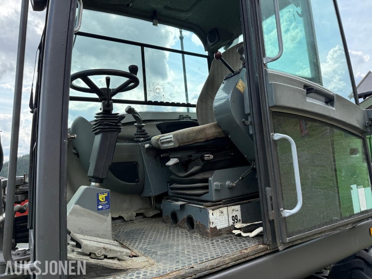 2006 Terex Schaeff Hjulgraver med tiltrotator og skjær