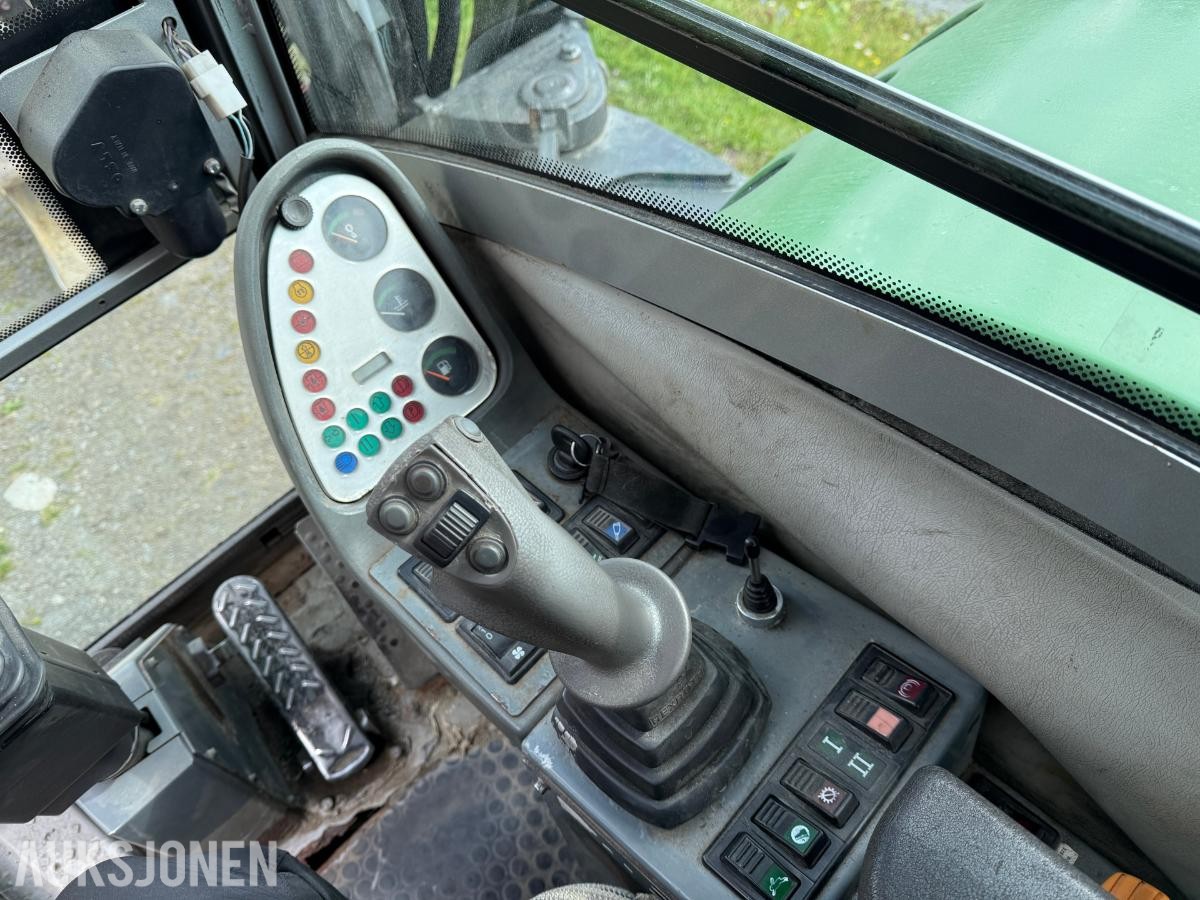 2006 Terex Schaeff Hjulgraver med tiltrotator og skjær