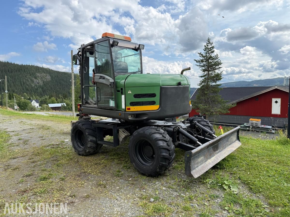 2006 Terex Schaeff Hjulgraver med tiltrotator og skjær