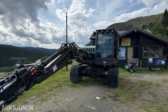 2006 Terex Schaeff Hjulgraver med tiltrotator og skjær