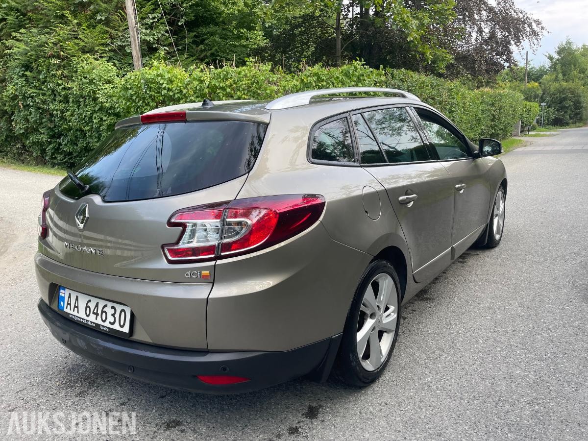 2014 Renault MEGANE 1.5-110 lav km 92.000 km - Rep objekt