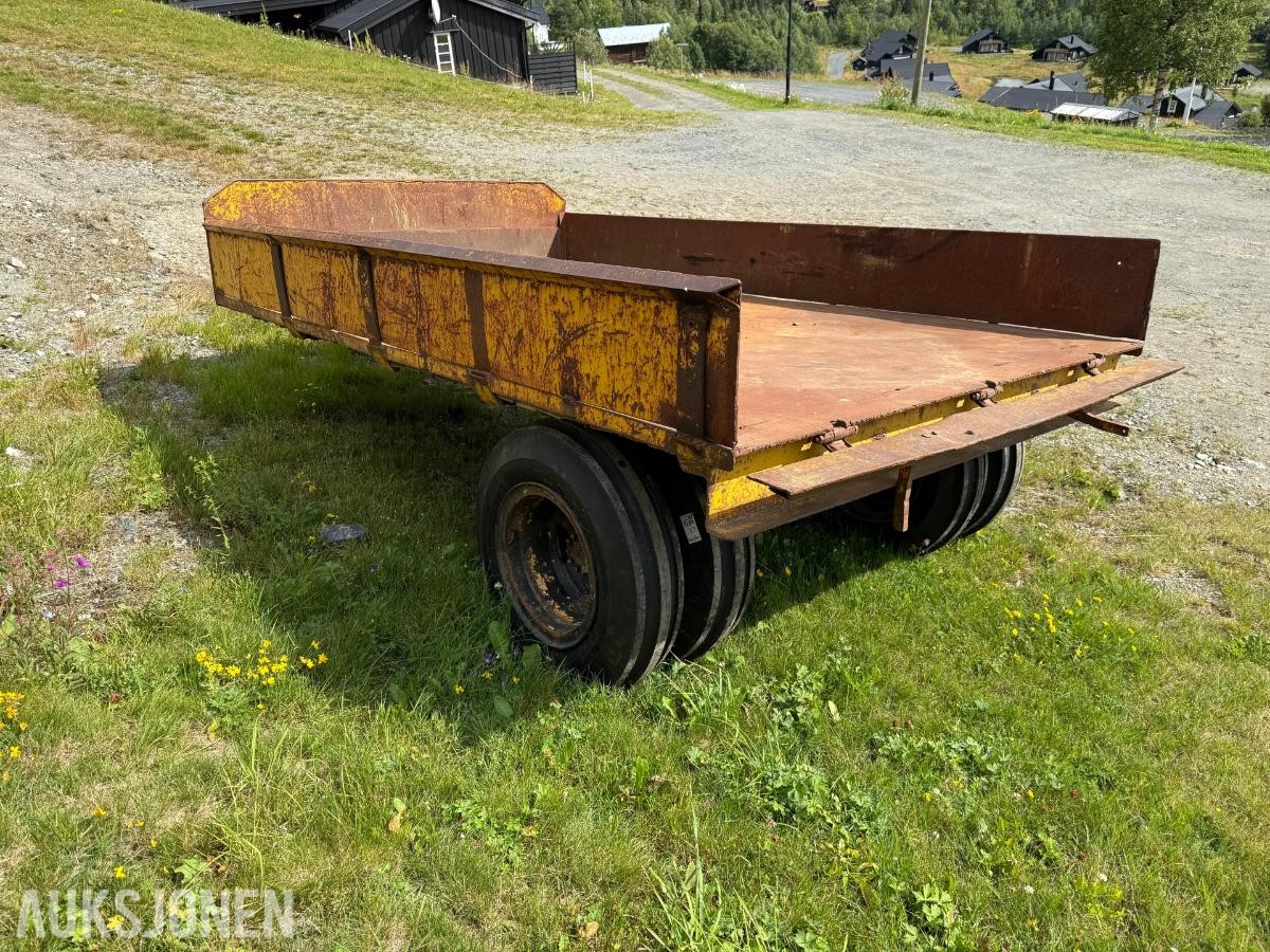 Traktortilhenger 1 Akslet med tvillinghjul