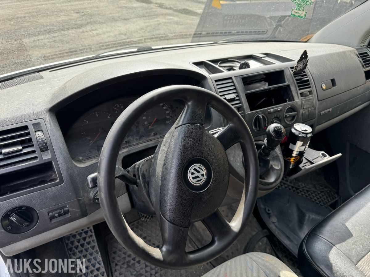2008 Volkswagen TRANSPORTER 1.9-102 D HENGERFESTE TAKSTATIV