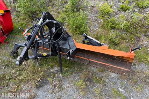 2019 Traktorskjær FMG Vegskrape solid og robust