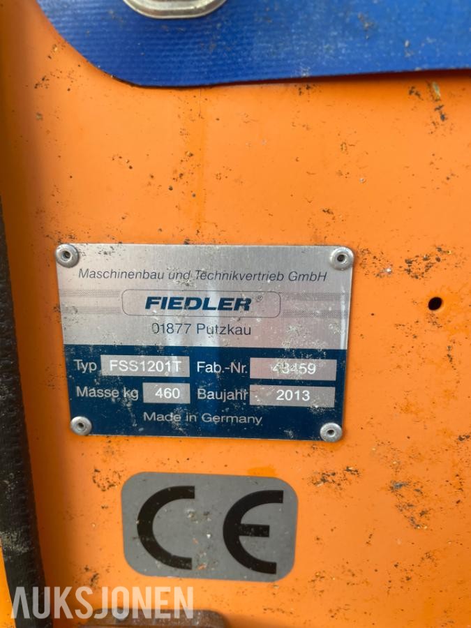 2013 Fiedler Strøkasse til hjullaster