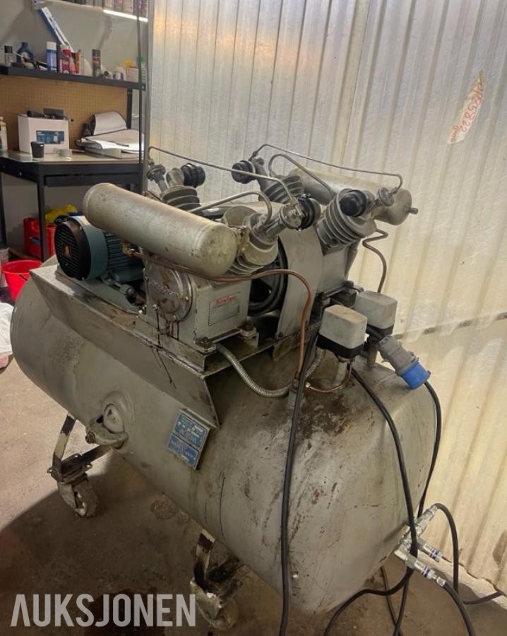 Atlas Copco stempelkompressor  KR 23