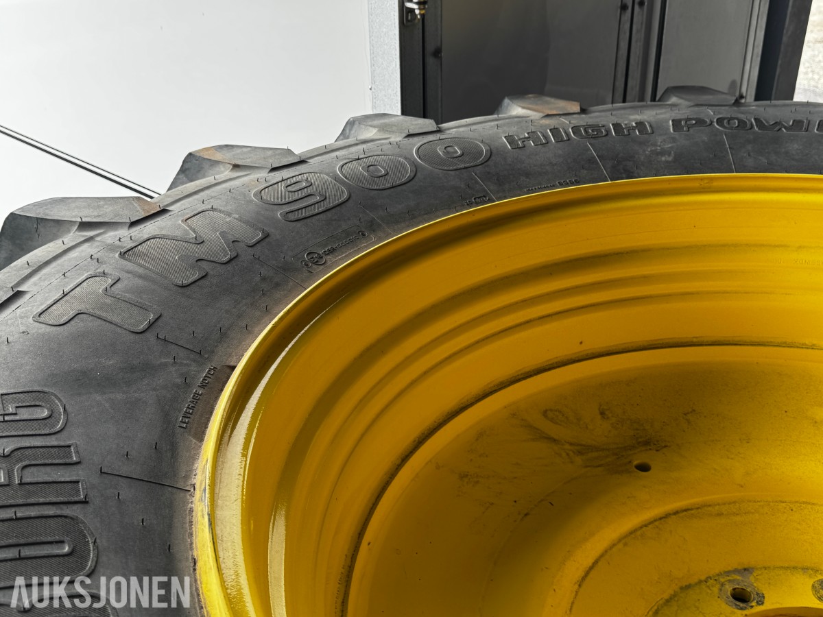 John Deere Trelleborg traktorhjul 600/70 R28 + 710/70 R42