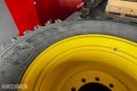 2018 John Deere Nokian Tri2 540/65 R30 + 650/65 R42 med pigg