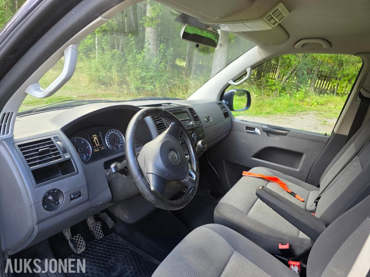 2011 Volkswagen Caravelle 2.0 Diesel, Hengerfeste