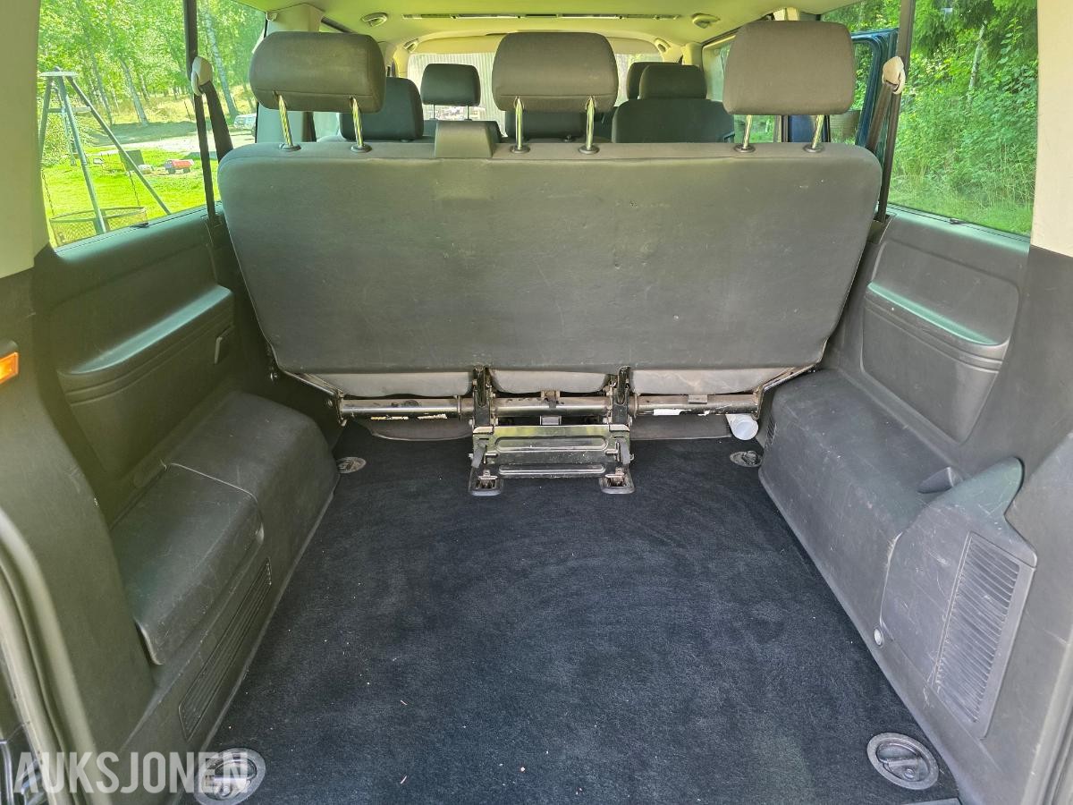 2011 Volkswagen Caravelle 2.0 Diesel, Hengerfeste