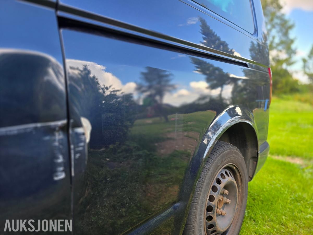 2011 Volkswagen Caravelle 2.0 Diesel, Hengerfeste