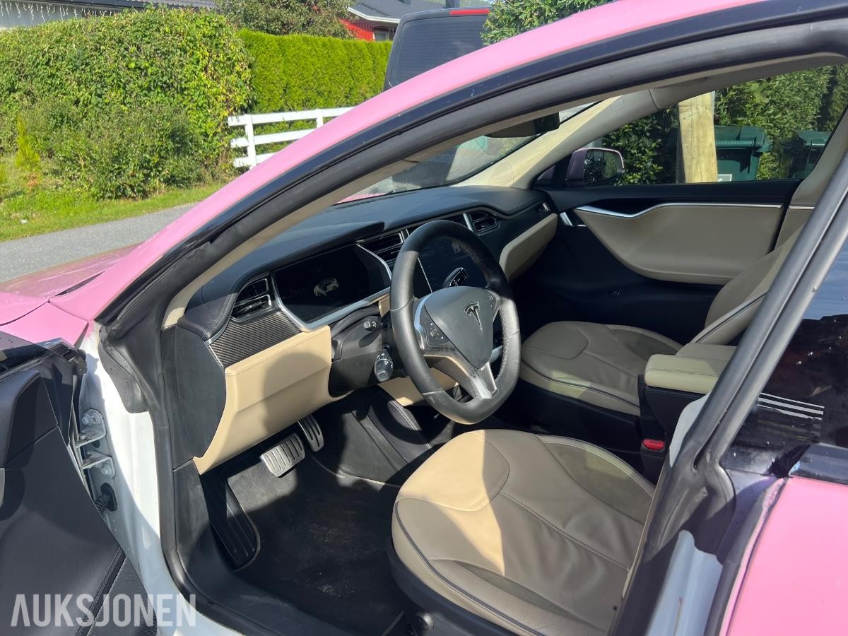 2013 Tesla Model S - Reparasjonsobjekt