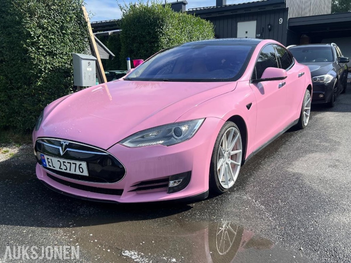 2013 Tesla Model S - Reparasjonsobjekt