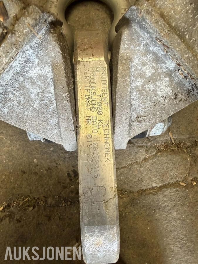 2015 Technomek Aluminium Lifting frame