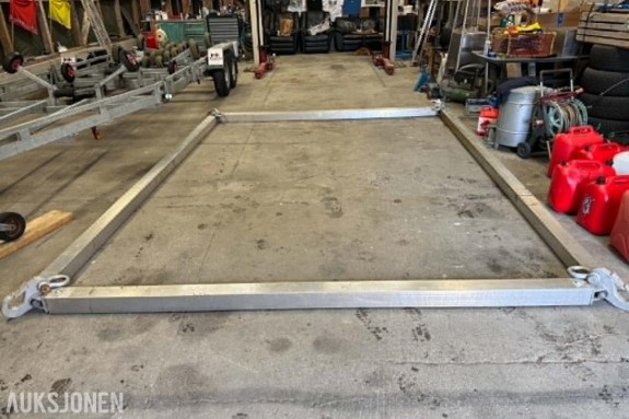 2015 Technomek Aluminium Lifting frame