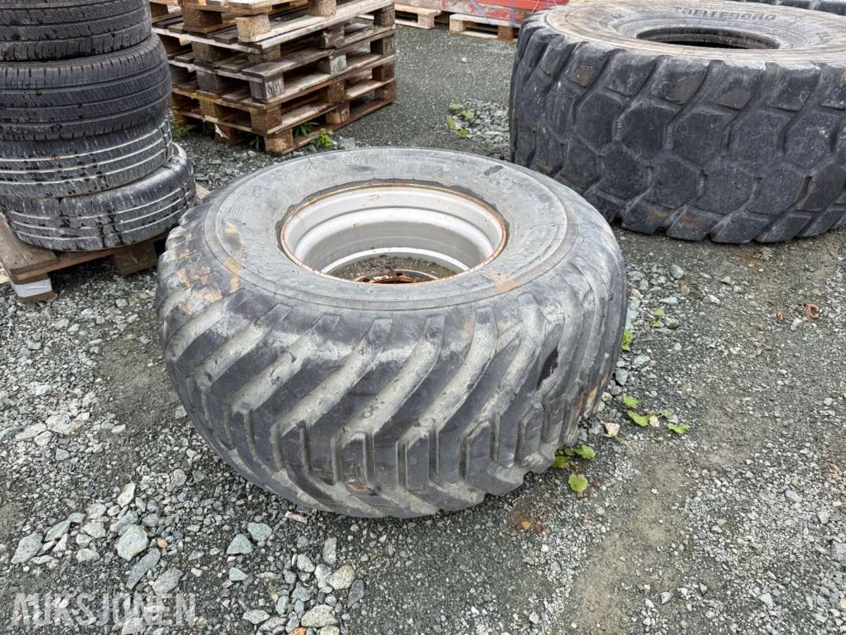 Alliance implementdekk 550/60-22.5 med felg