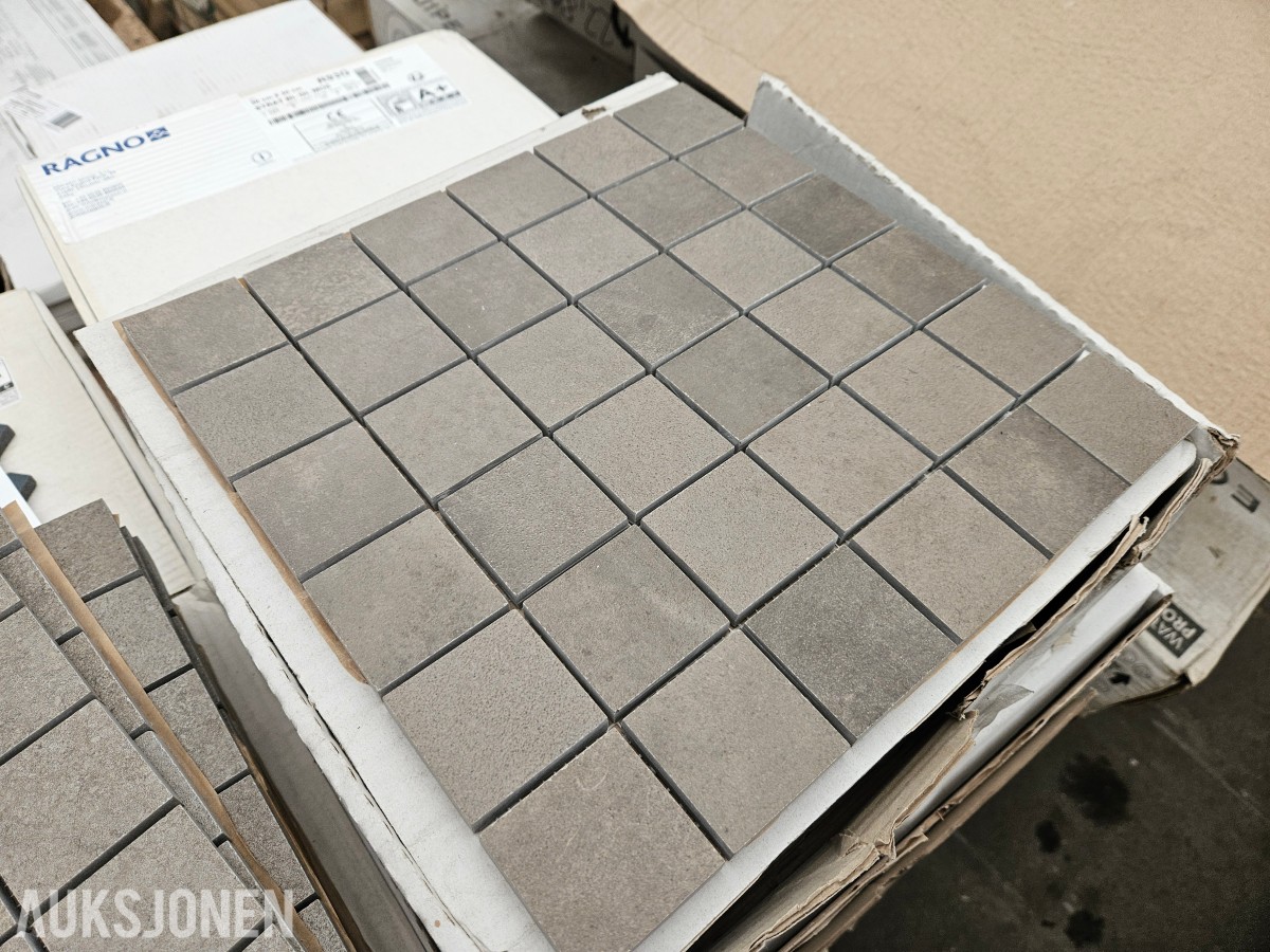 Blandet mosaikkfliser fra flere produsenter - 30x30 cm mesh-mosaikk