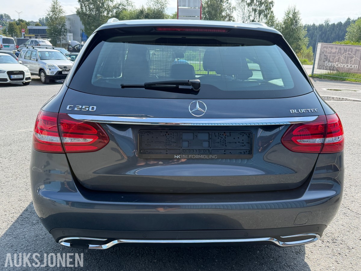 2015 Mercedes-Benz C-Klasse C 250 BLUETEC 2.1-204 D 4MATIC
