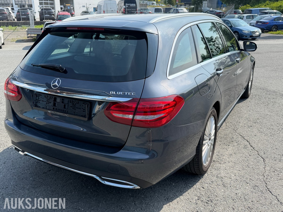 2015 Mercedes-Benz C-Klasse C 250 BLUETEC 2.1-204 D 4MATIC