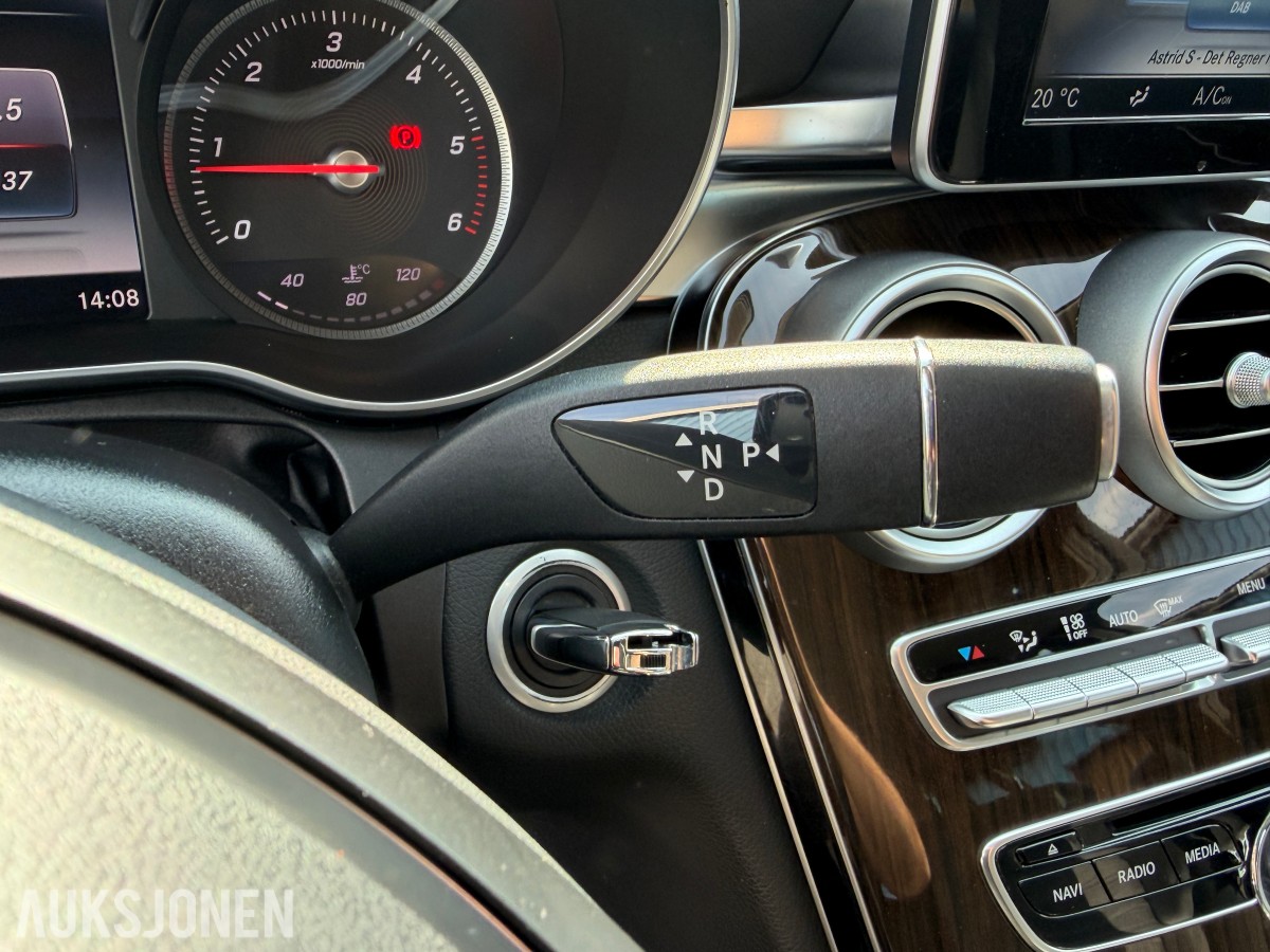 2015 Mercedes-Benz C-Klasse C 250 BLUETEC 2.1-204 D 4MATIC