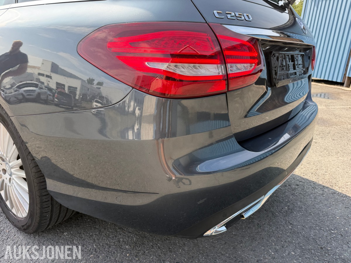 2015 Mercedes-Benz C-Klasse C 250 BLUETEC 2.1-204 D 4MATIC