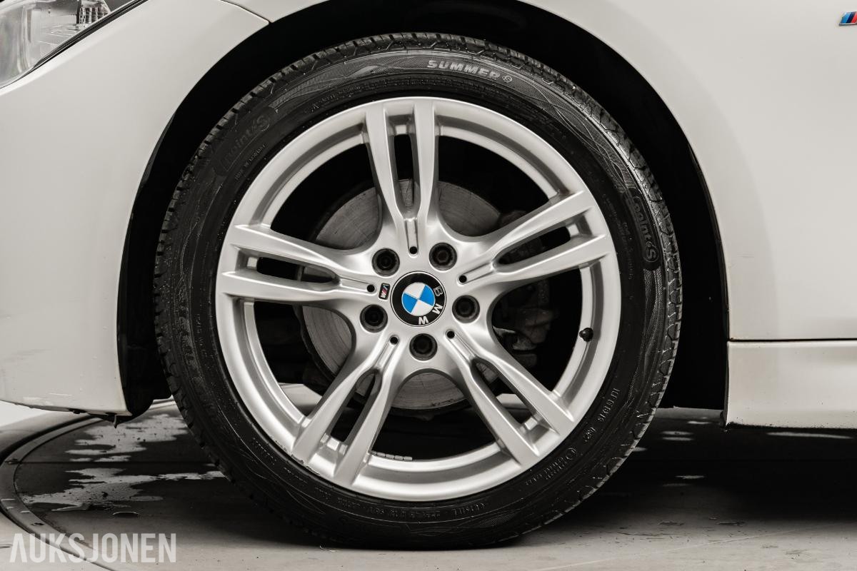 2013 BMW 318D 2.0 136HK M-Sport, Automat, Cruisekontroll, Takluke