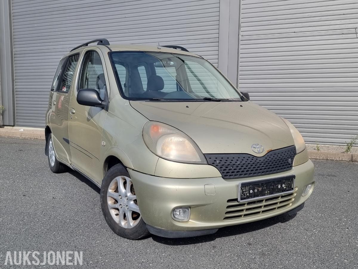 2000 Toyota YARIS VERSO 1.3-86, 330000km