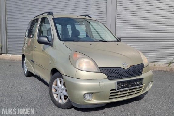 2000 Toyota YARIS VERSO 1.3-86, 330000km
