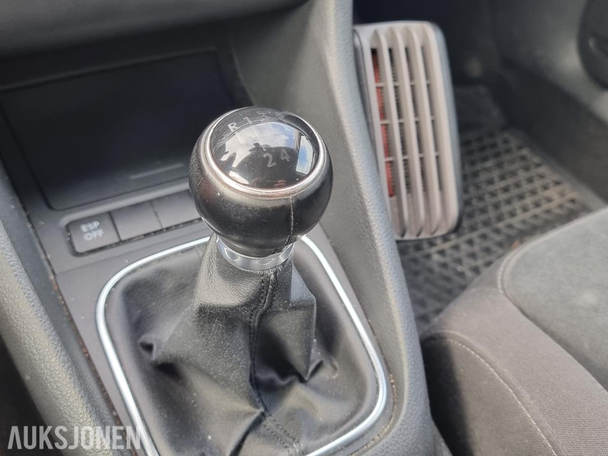 2010 Volkswagen GOLF 1.6-105 D, 200000km