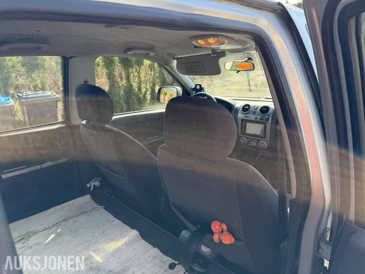 2008 Isuzu D-max 3.0 diesel 163hk 4WD cruisekontroll hengerfeste s+v dekk