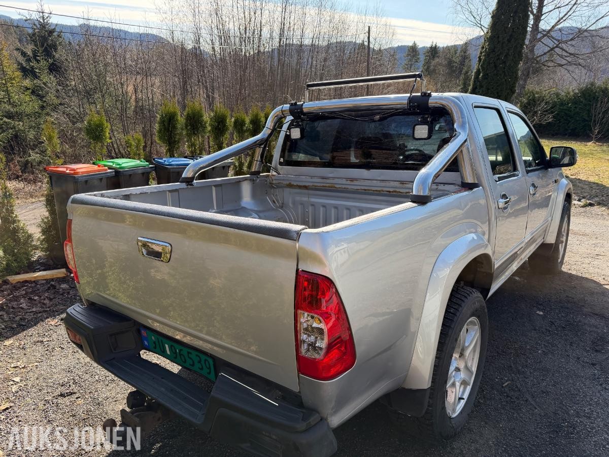 2008 Isuzu D-max 3.0 diesel 163hk 4WD cruisekontroll hengerfeste s+v dekk