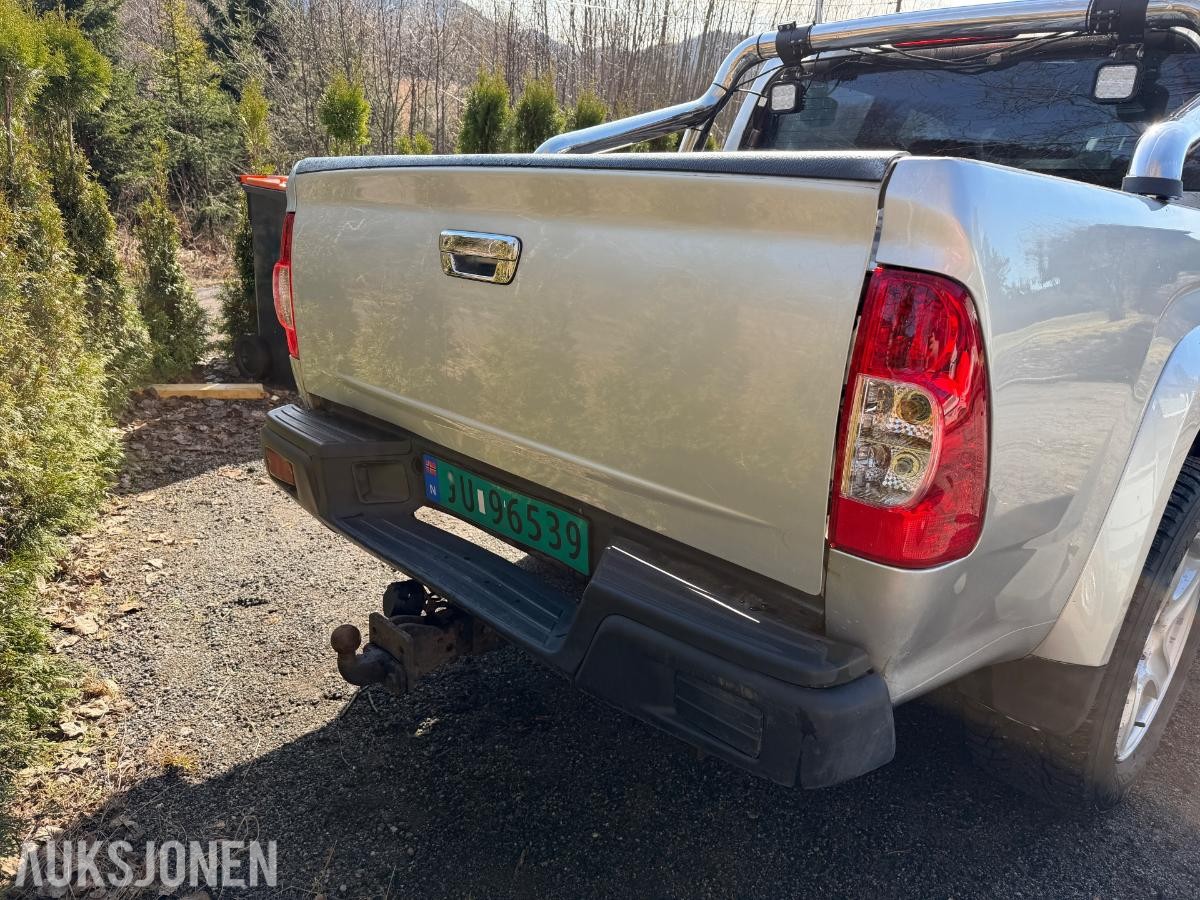 2008 Isuzu D-max 3.0 diesel 163hk 4WD cruisekontroll hengerfeste s+v dekk