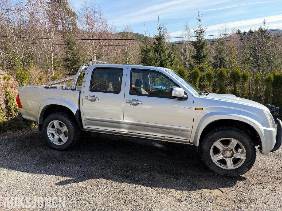 2008 Isuzu D-max 3.0 diesel 163hk 4WD cruisekontroll hengerfeste s+v dekk
