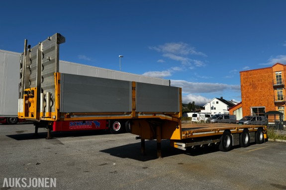2002 Vang SHSL 111 TS 3 akslet maskinhenger med hydrauliske kjørebruer