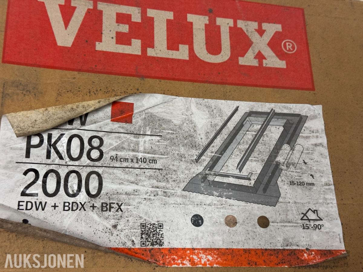 2 stk. VELUX Vinduer 94 × 140 cm med inndekning