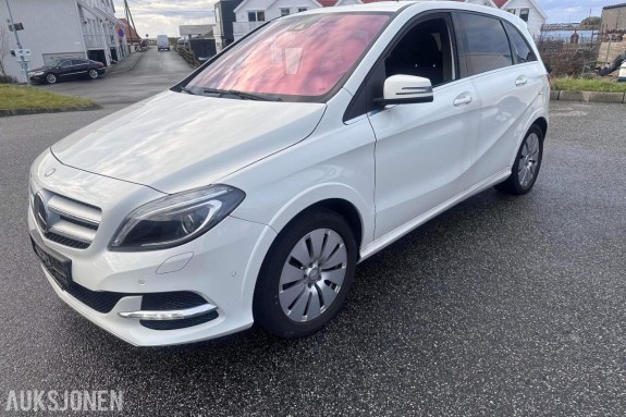 2015 Mercedes-Benz B-Klasse Electric Drive – rep.objekt – starter og går – ulyd i motor