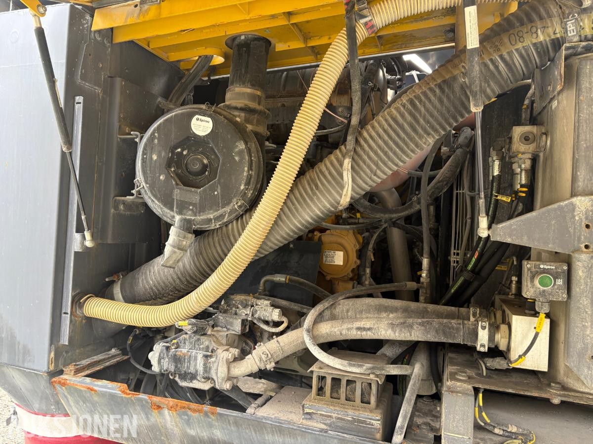 2019 Epiroc t40 borerigg med hytte