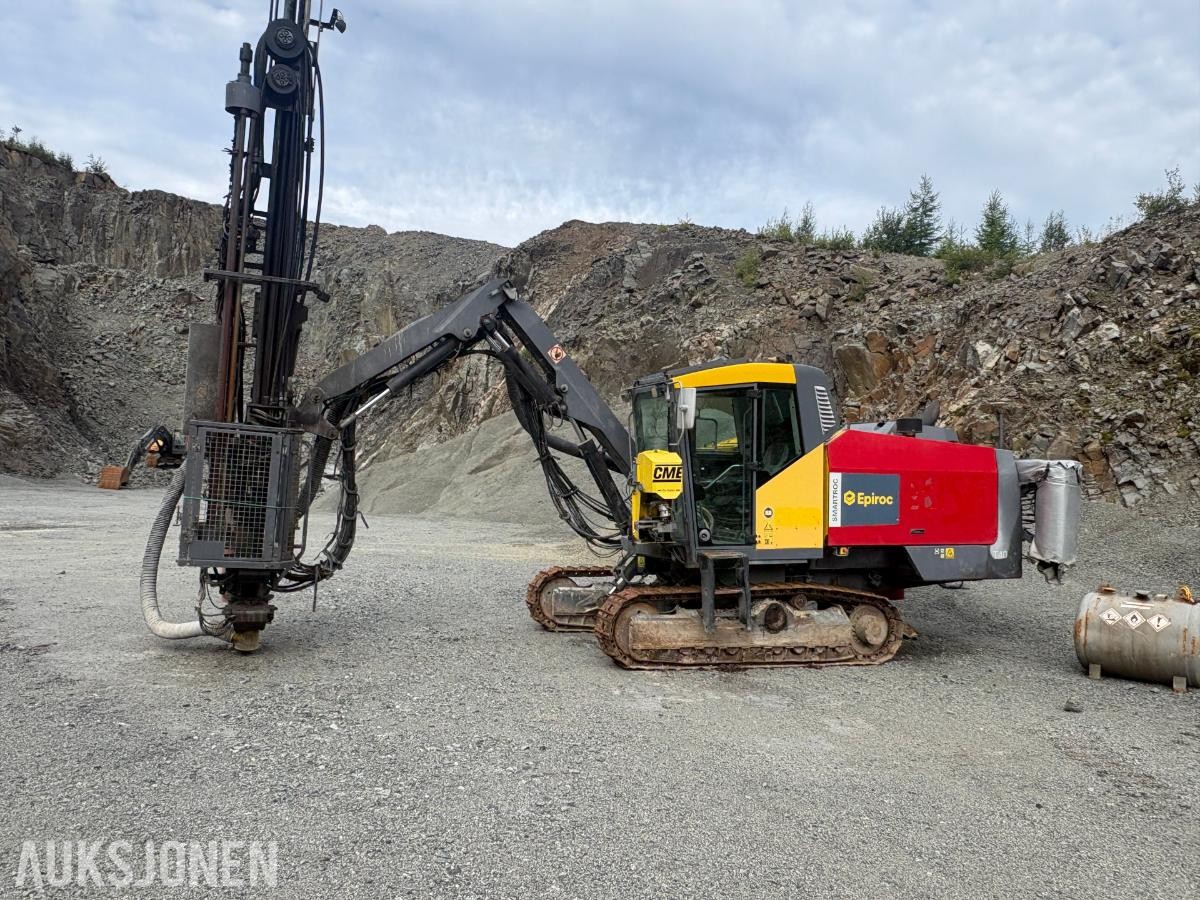 2019 Epiroc t40 borerigg med hytte