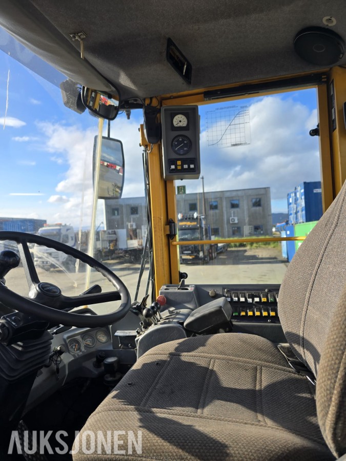 1998 Volvo L70C HD Hjullaster, ekstra hydraulikk, LED-lys.