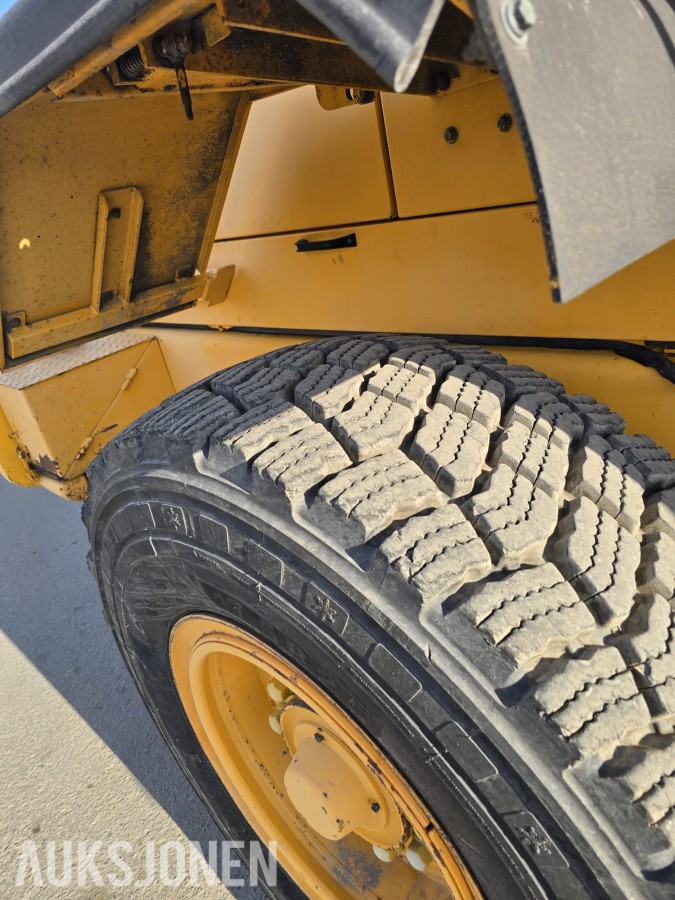 1998 Volvo L70C HD Hjullaster, ekstra hydraulikk, LED-lys.