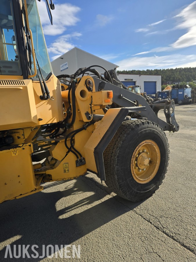 1998 Volvo L70C HD Hjullaster, ekstra hydraulikk, LED-lys.