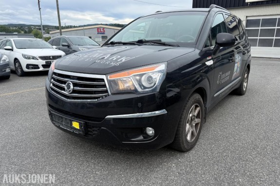 2015 Ssangyong Rodius 2.0 D 155 HK 4WD HENGERFESTE AUT DEFA SKINN 