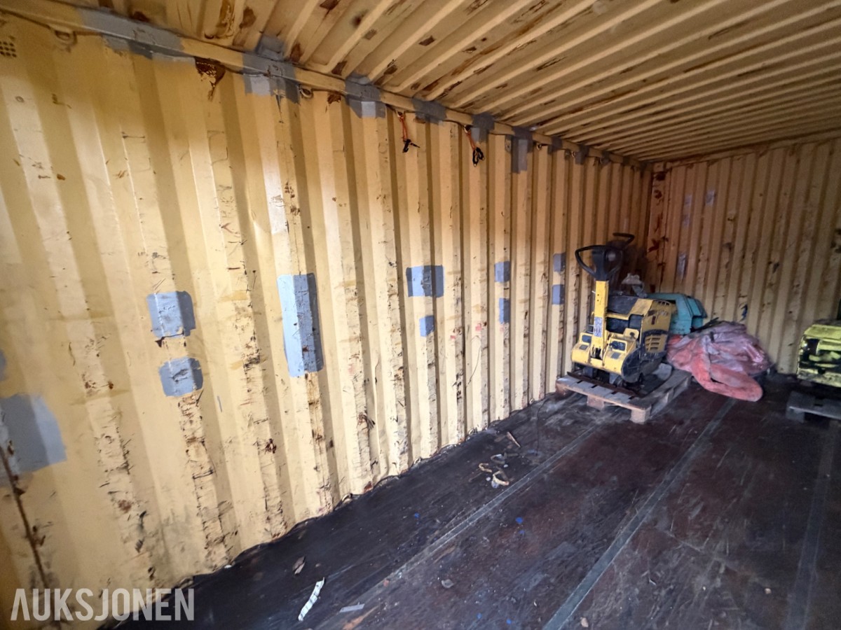 20 Fots lager Container - Innhold medfølger ikke
