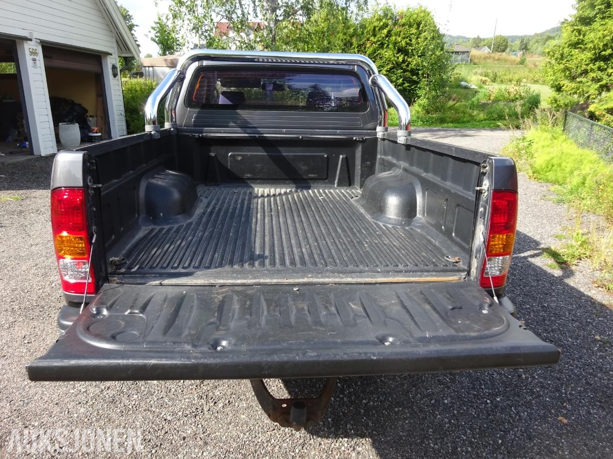 2009 Toyota HiLux 2.5 Diesel 120hk 4WD Hengerfeste